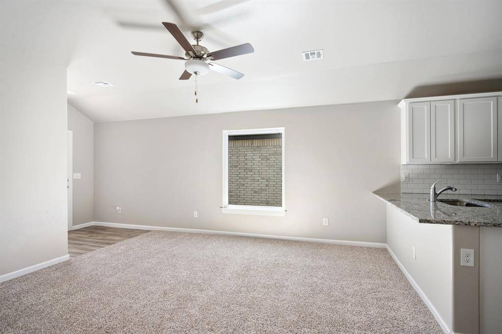 Yukon, OK 73099,12704 Torretta WAY