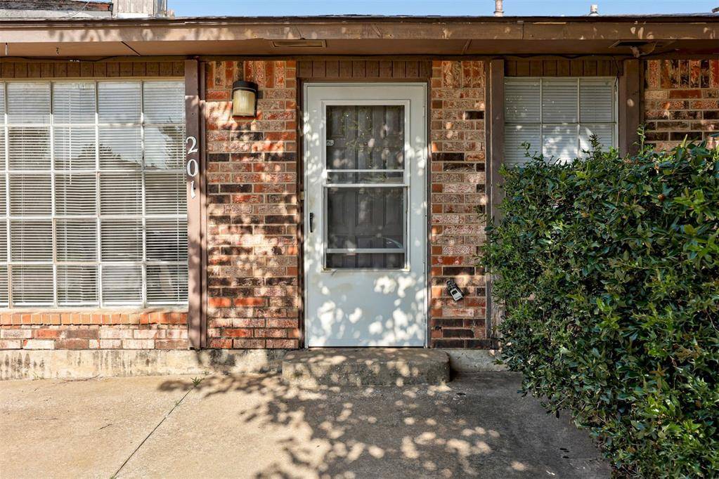 Midwest City, OK 73110,201 Kathleen DR
