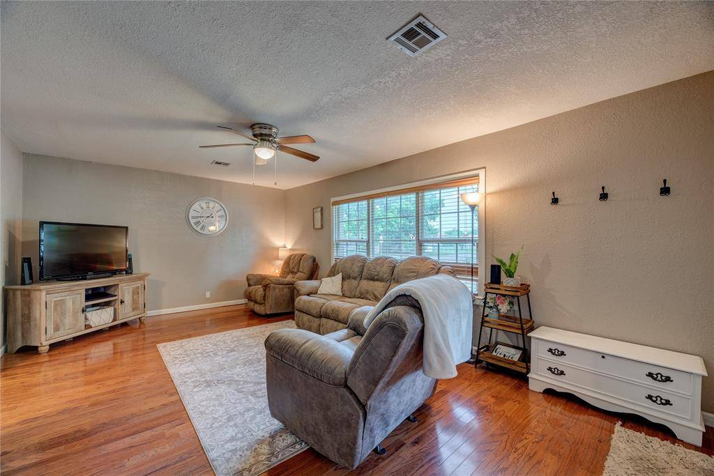 Davis, OK 73030,408 S 6th ST