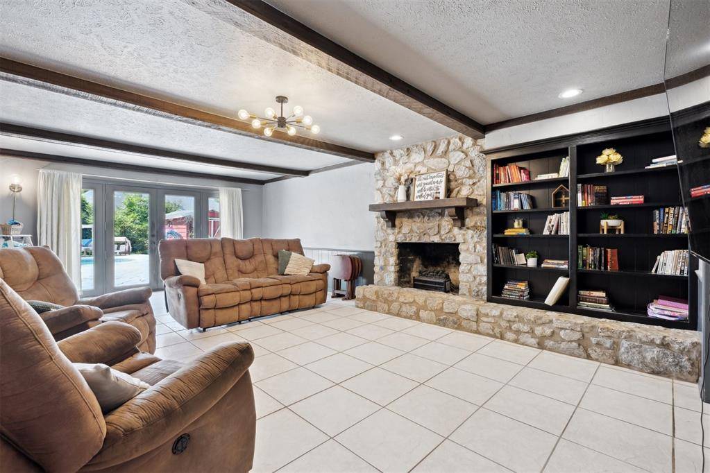 Oklahoma City, OK 73170,2208 Amber RD