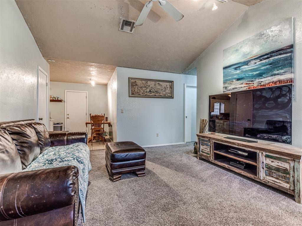 Choctaw, OK 73020,11379 Kirkwin LN