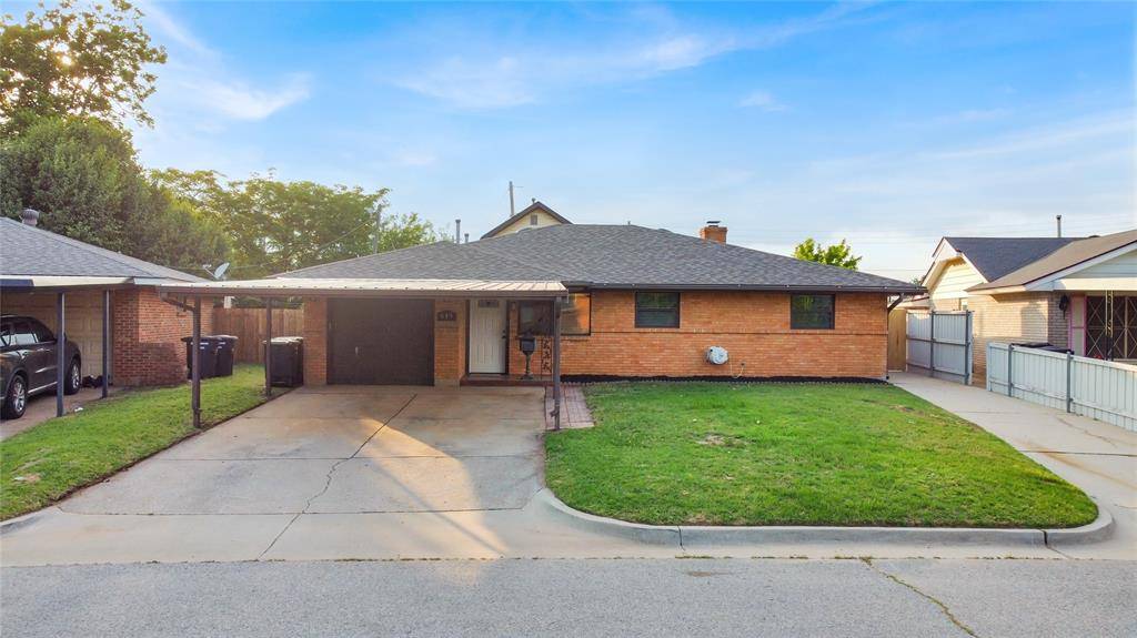 Moore, OK 73160,649 NW 1st ST
