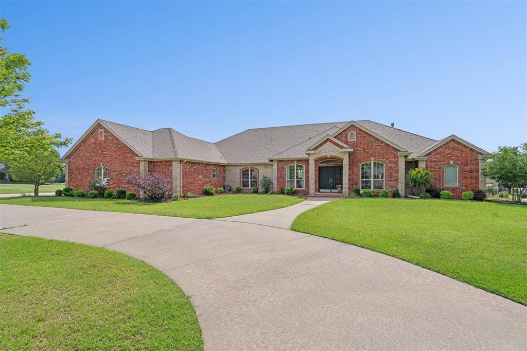 Shawnee, OK 74801,607 Pool PL