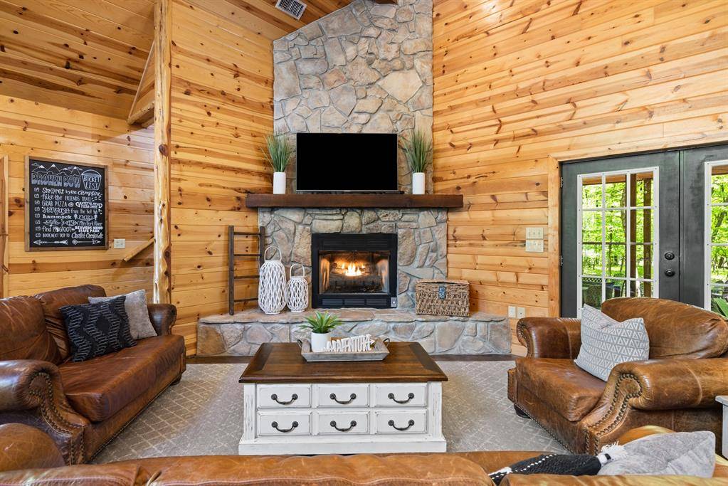 Broken Bow, OK 74728,372 Timber Creek TRL
