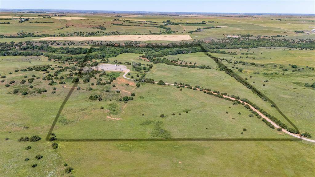 Weatherford, OK 73096,E 1100 RD #80 acres