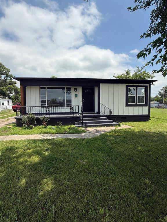 Shawnee, OK 74804,1707 N Louisa AVE