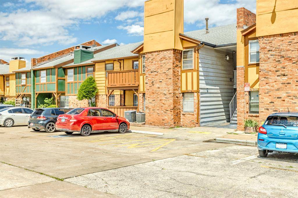 Oklahoma City, OK 73127,2604 N Ann Arbor AVE #224