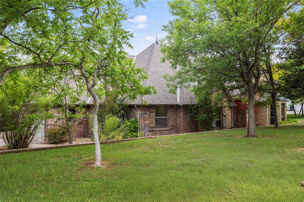 Edmond, OK 73034,6373 STONE VALLEY DR