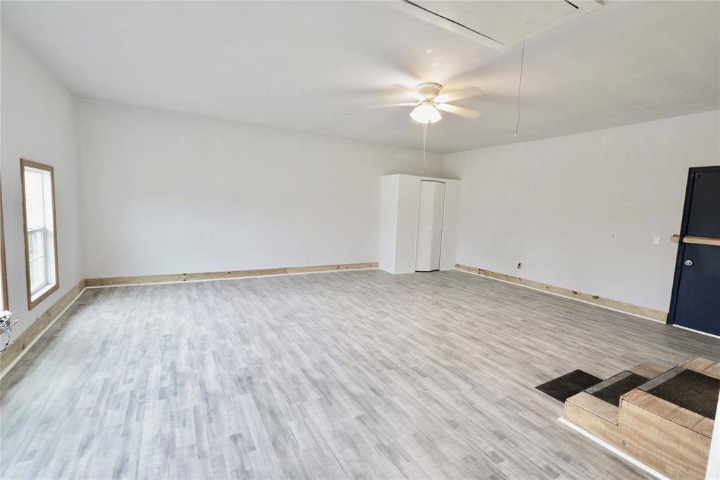 Okemah, OK 74859,108174 N 3818 RD