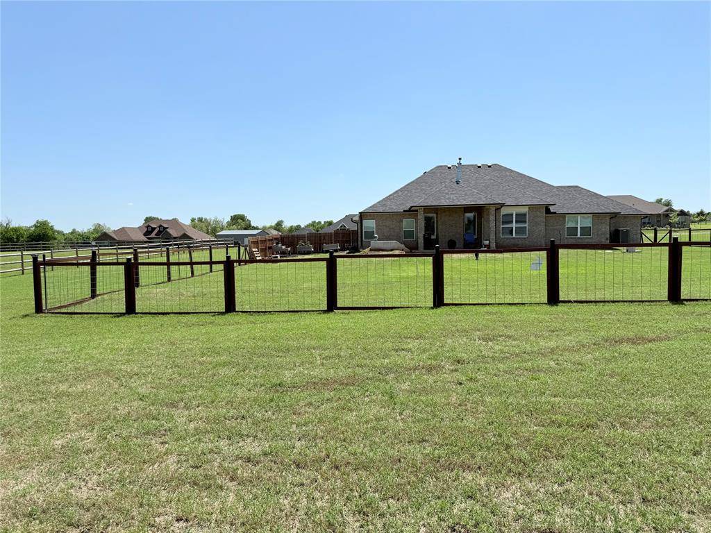 Blanchard, OK 73010,2320 Dixie DR