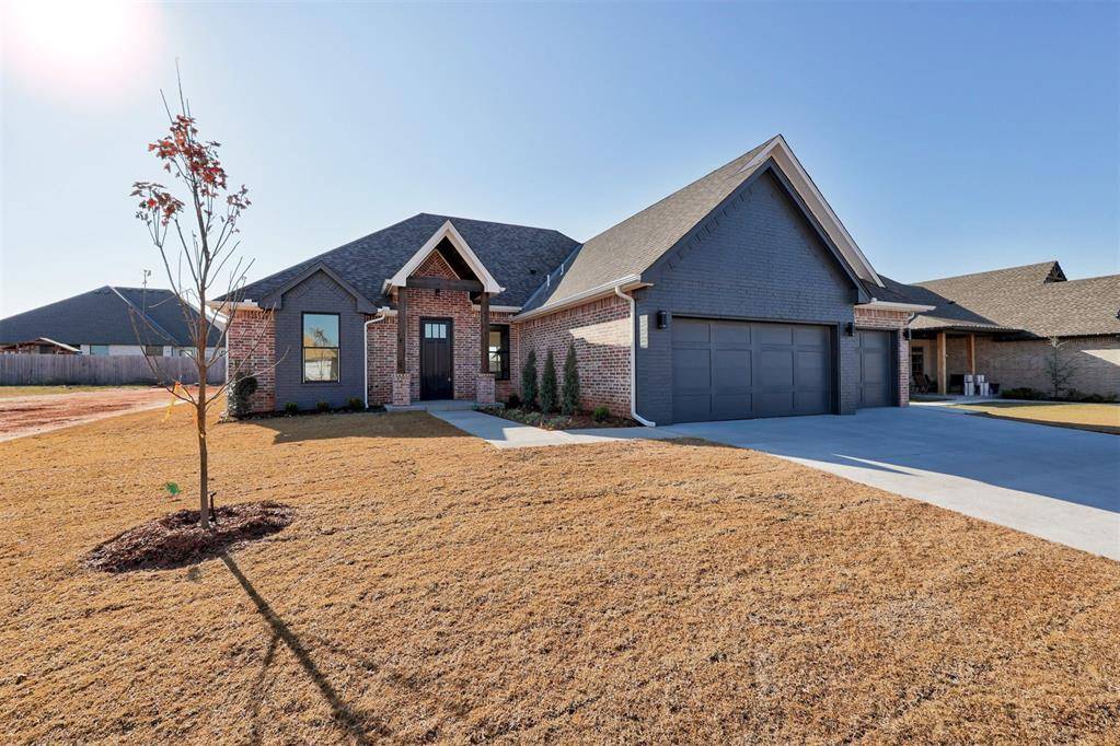 Mustang, OK 73064,11612 SW 55th ST