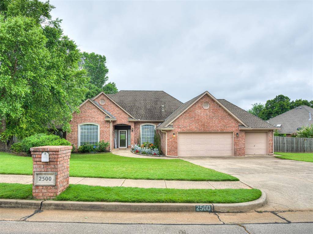 Edmond, OK 73034,2500 Huntwick DR