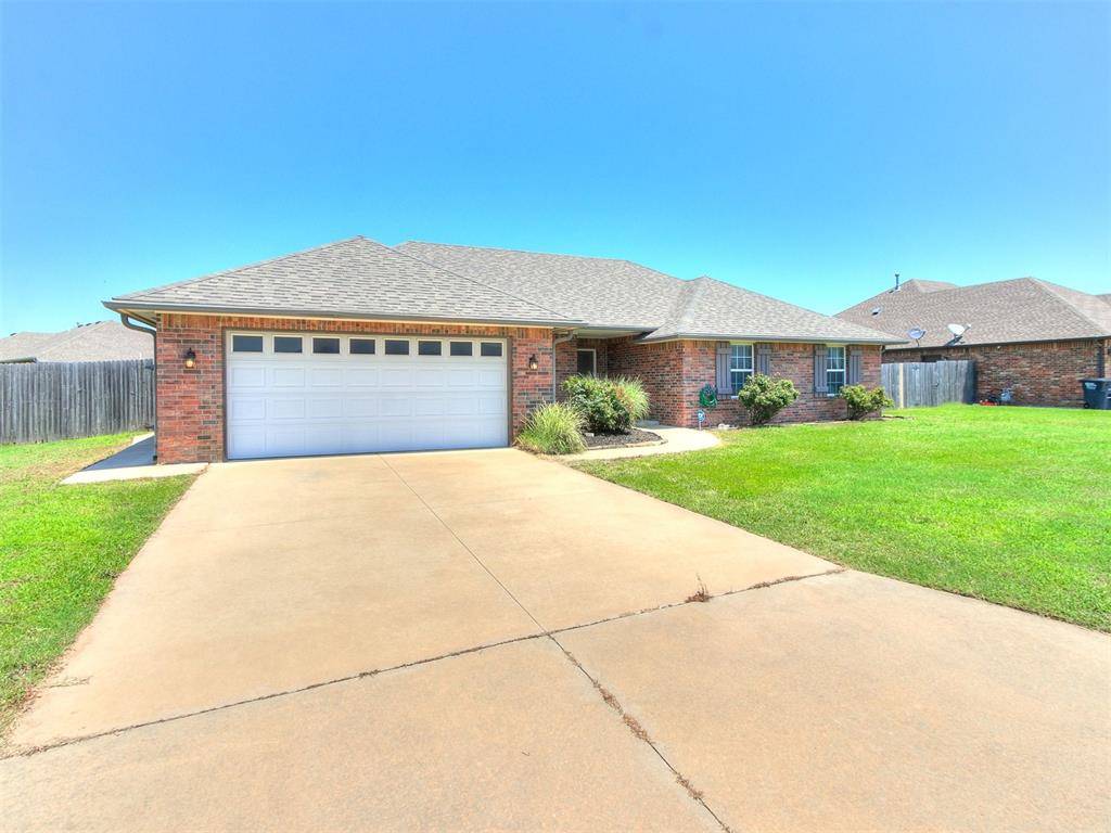 Shawnee, OK 74804,1954 Timber Dale DR