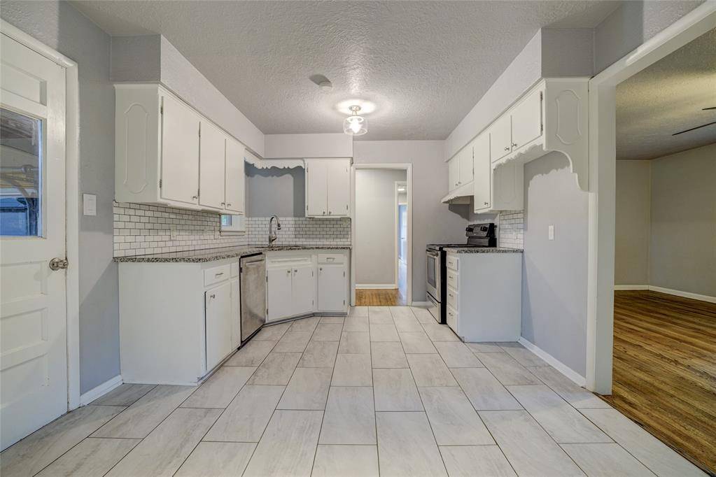 Norman, OK 73072,906 Hardin DR