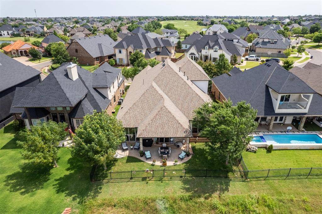 Edmond, OK 73012,16761 Little Leaf CT