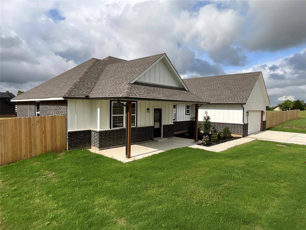 Tuttle, OK 73089,1100 County Street 2958