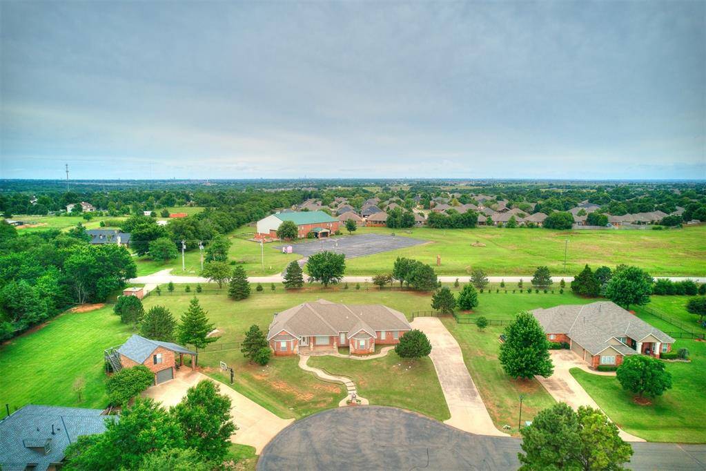 Edmond, OK 73025,1688 Graces TER