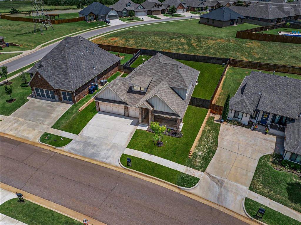 Yukon, OK 73099,9028 NW 146th ST