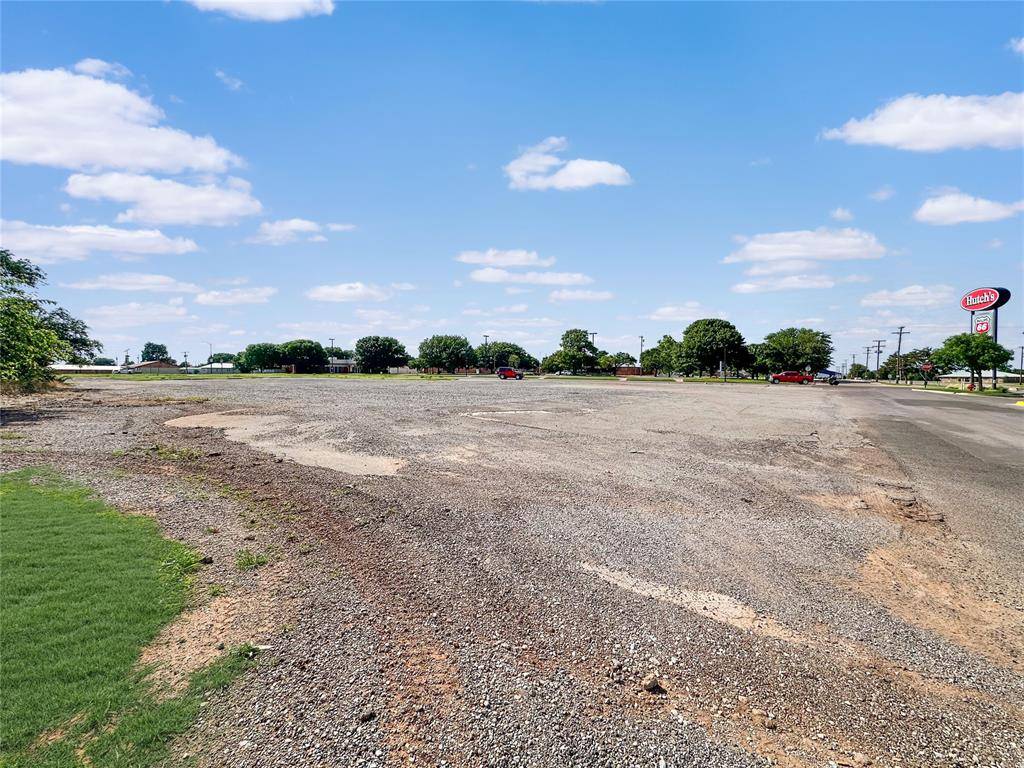 Sayre, OK 73662,408 NE Route 66 HWY