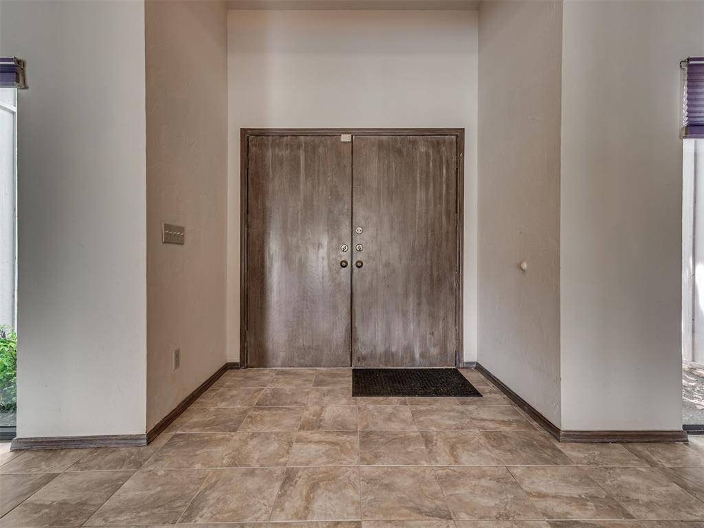 Oklahoma City, OK 73120,4309 Saint Thomas DR
