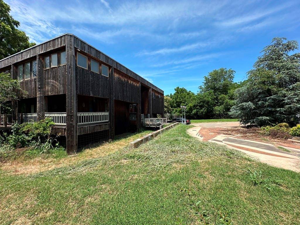 Oklahoma City, OK 73162,11413 Spring Creek RD
