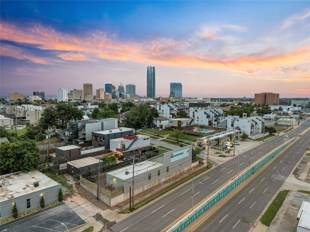 Oklahoma City, OK 73106,925 NW 8th ST
