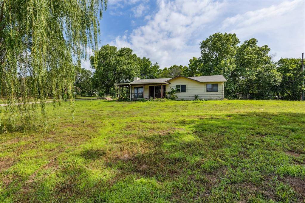 Kendrick, OK 74079,218 S 3rd ST