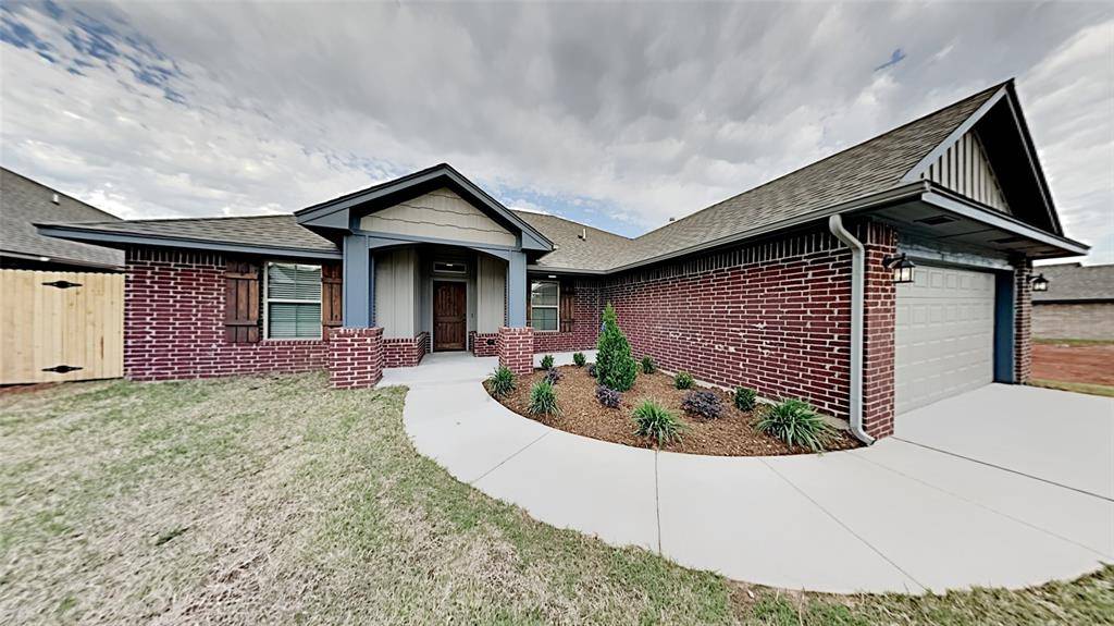 Warr Acres, OK 73132,7025 Hidden Trails LN