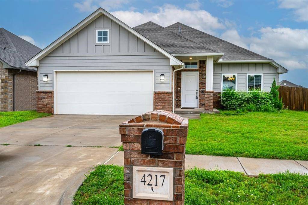 Edmond, OK 73013,4217 NW 151st ST