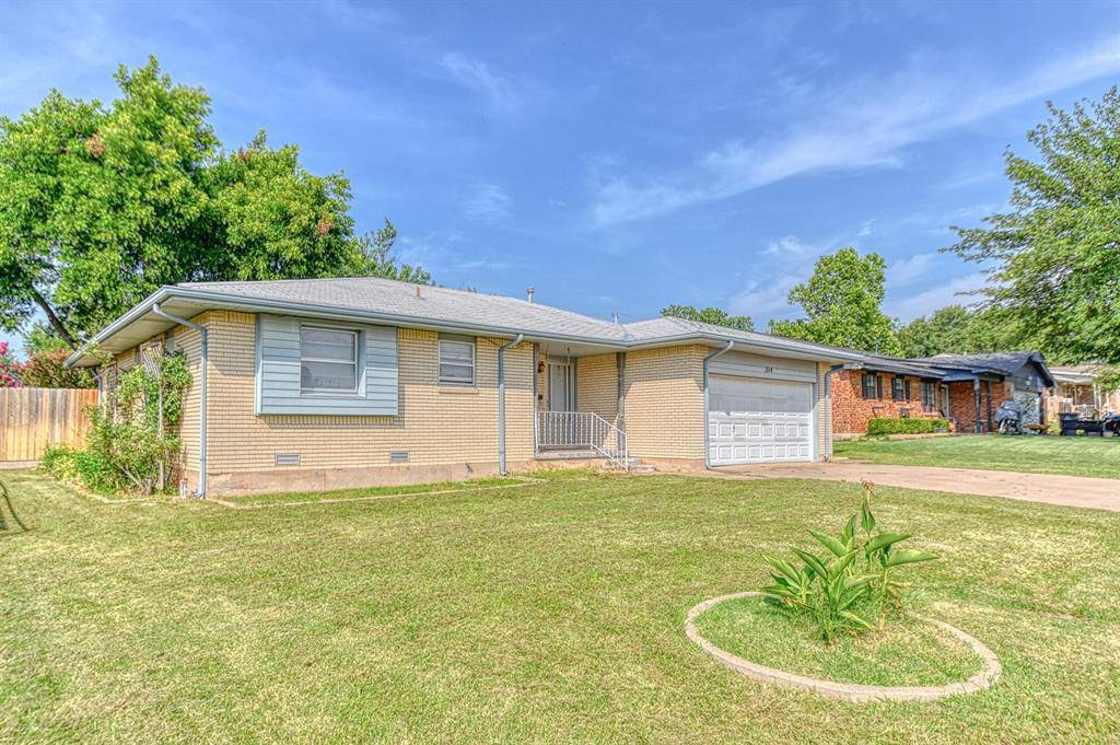 Lawton, OK 73505,314 NW Compass DR