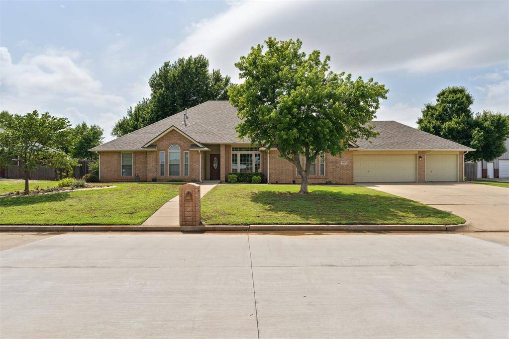 Mustang, OK 73064,607 N Mockingbird WAY