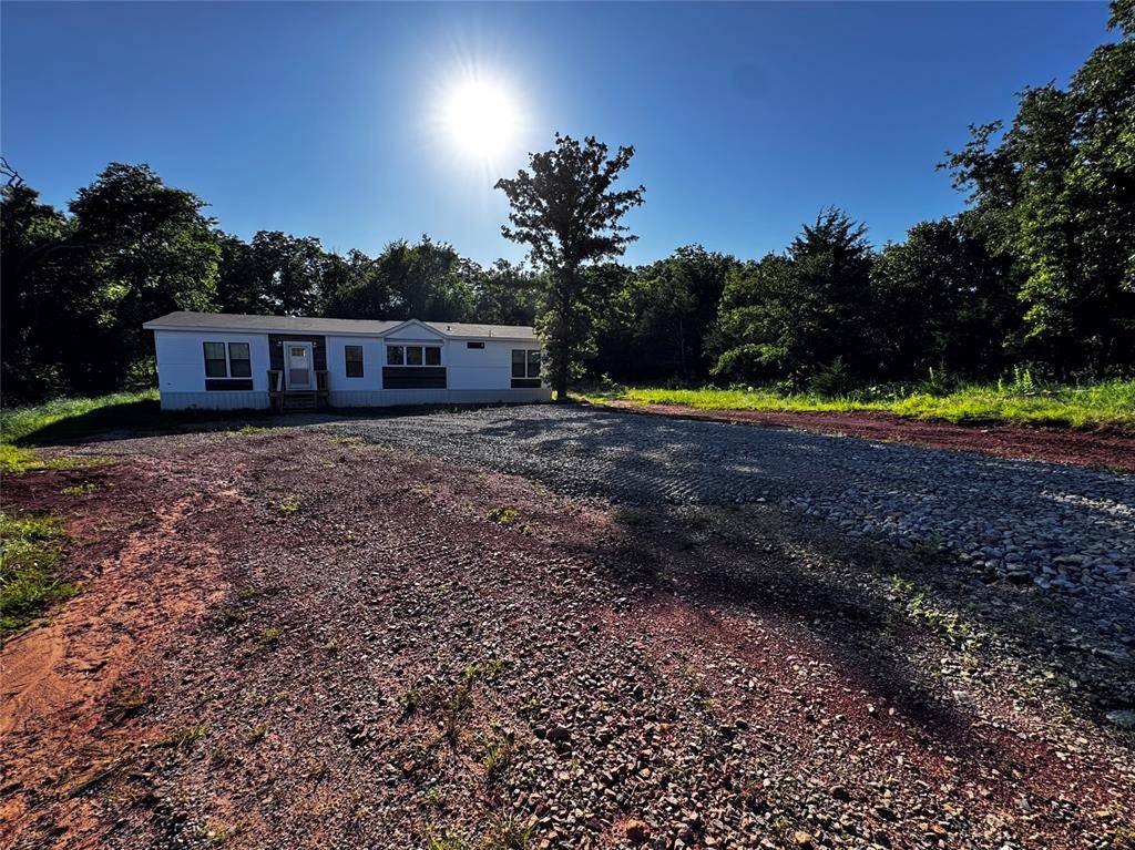 Meridian, OK 73058,2001 Canyon Run DR