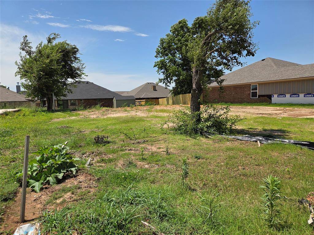 Oklahoma City, OK 73135,8421 Stonewood DR