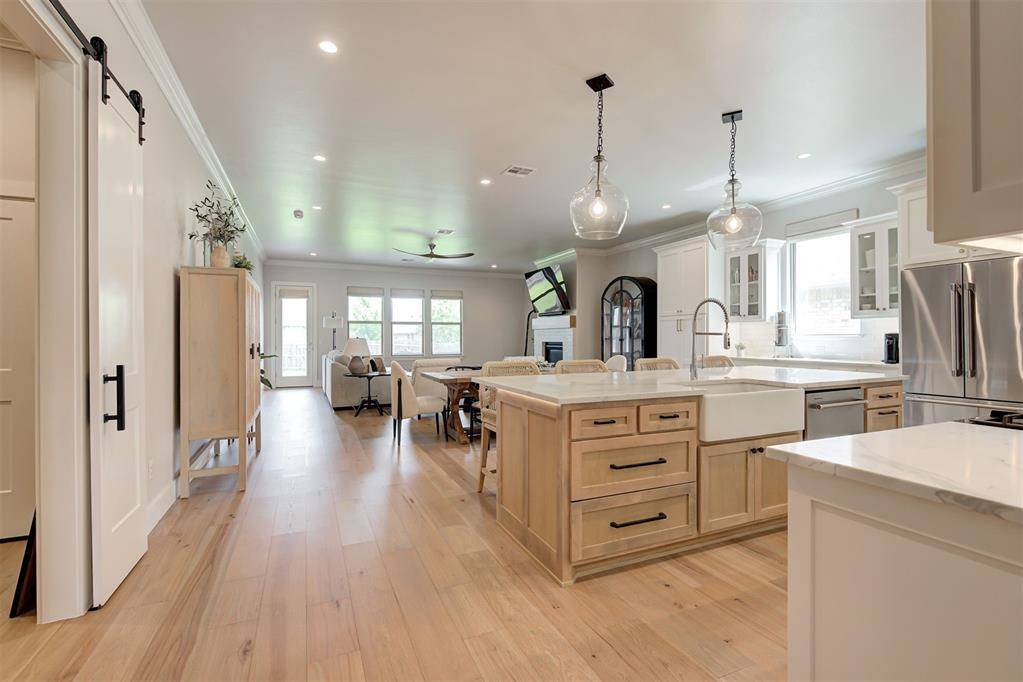 Edmond, OK 73034,209 Pont De Normandie CT