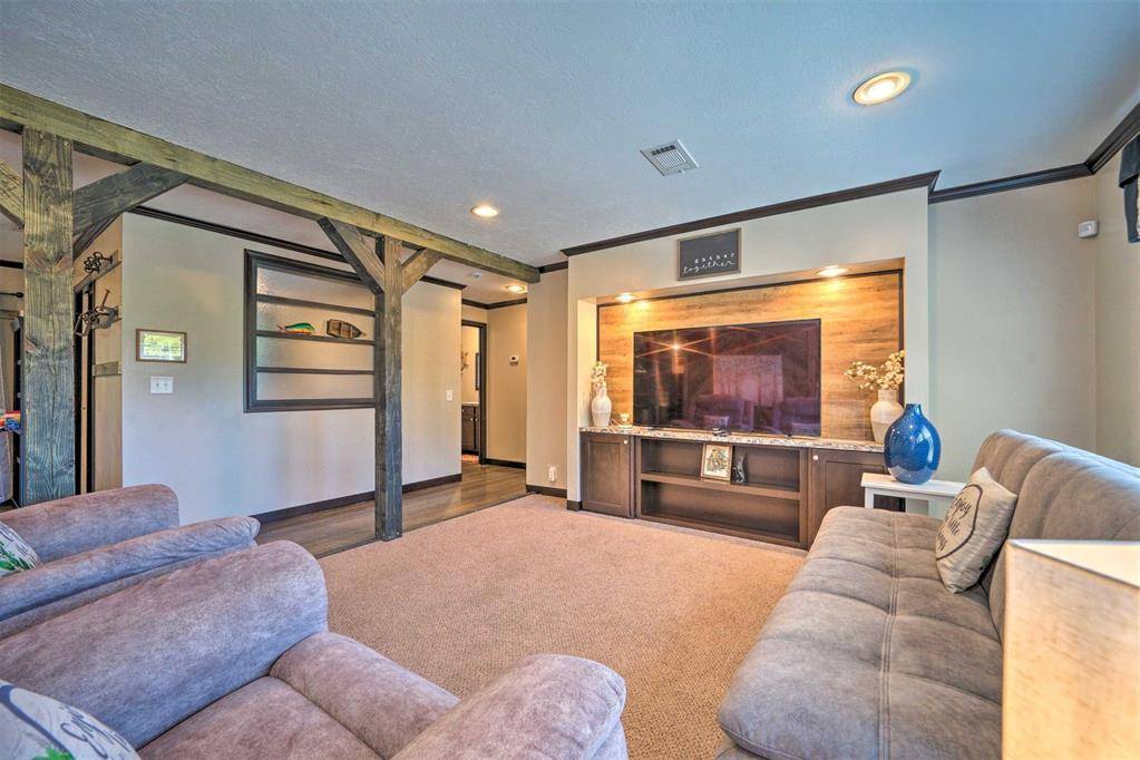 Broken Bow, OK 74728,86 Crooked Oaks LN