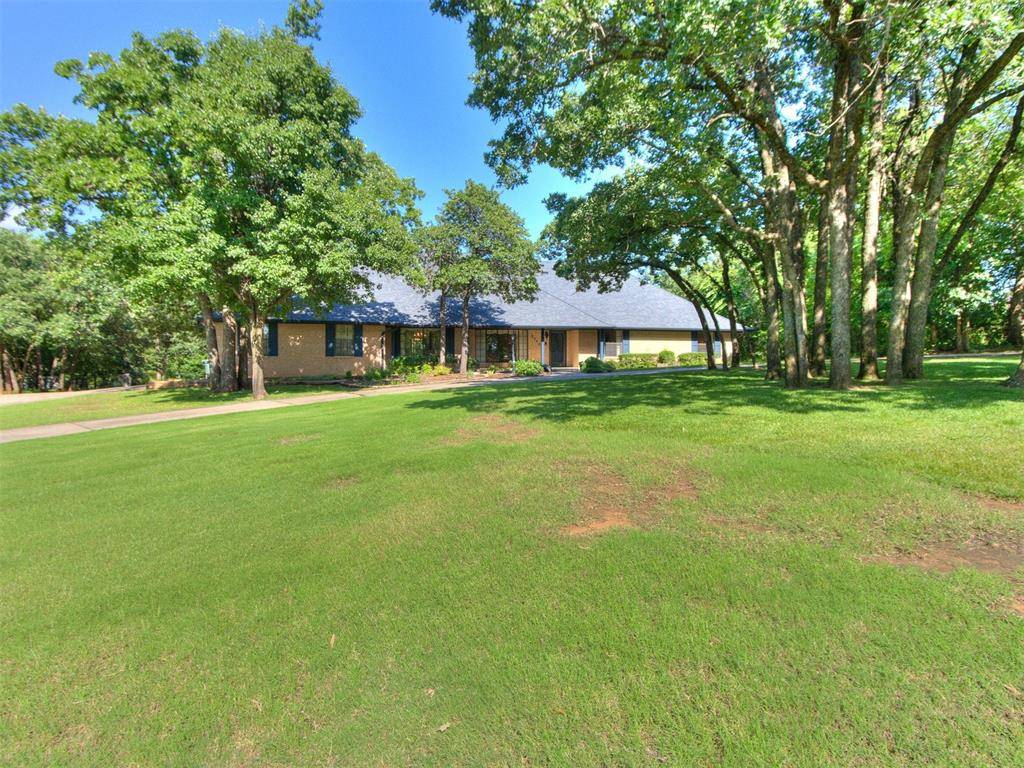 Edmond, OK 73013,3500 Burning Wood RD