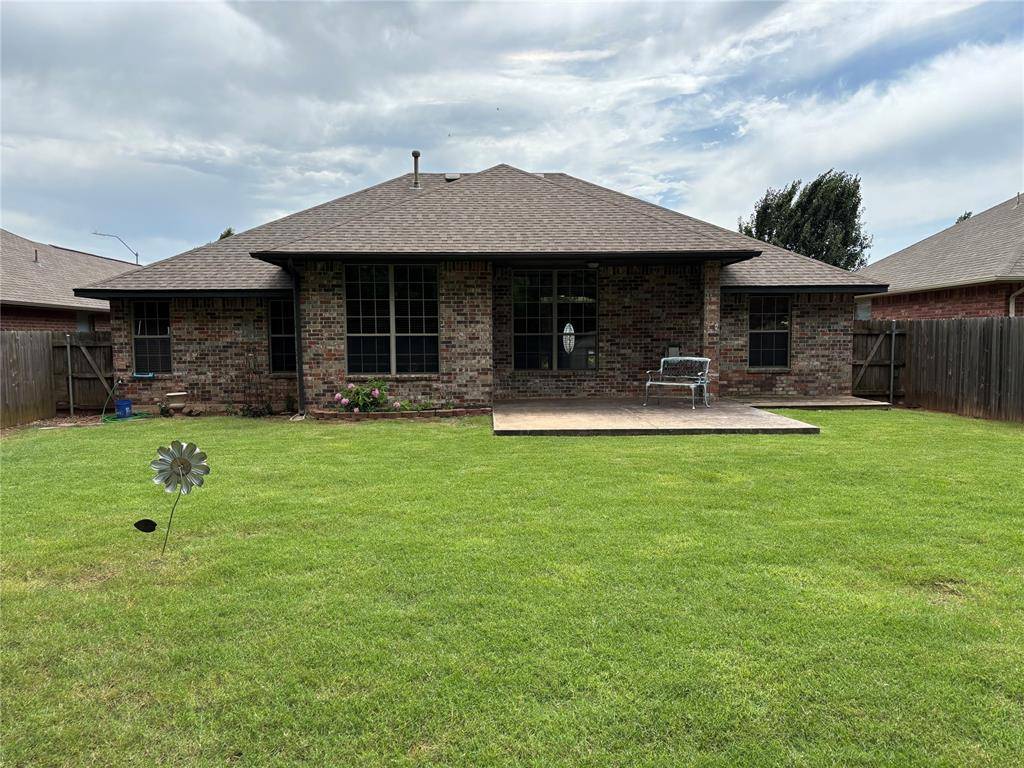 Yukon, OK 73099,844 Shady Creek LN