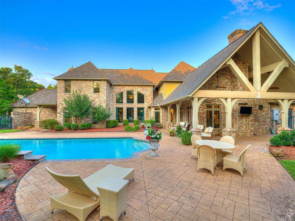 Edmond, OK 73013,13221 High Sierra BLVD