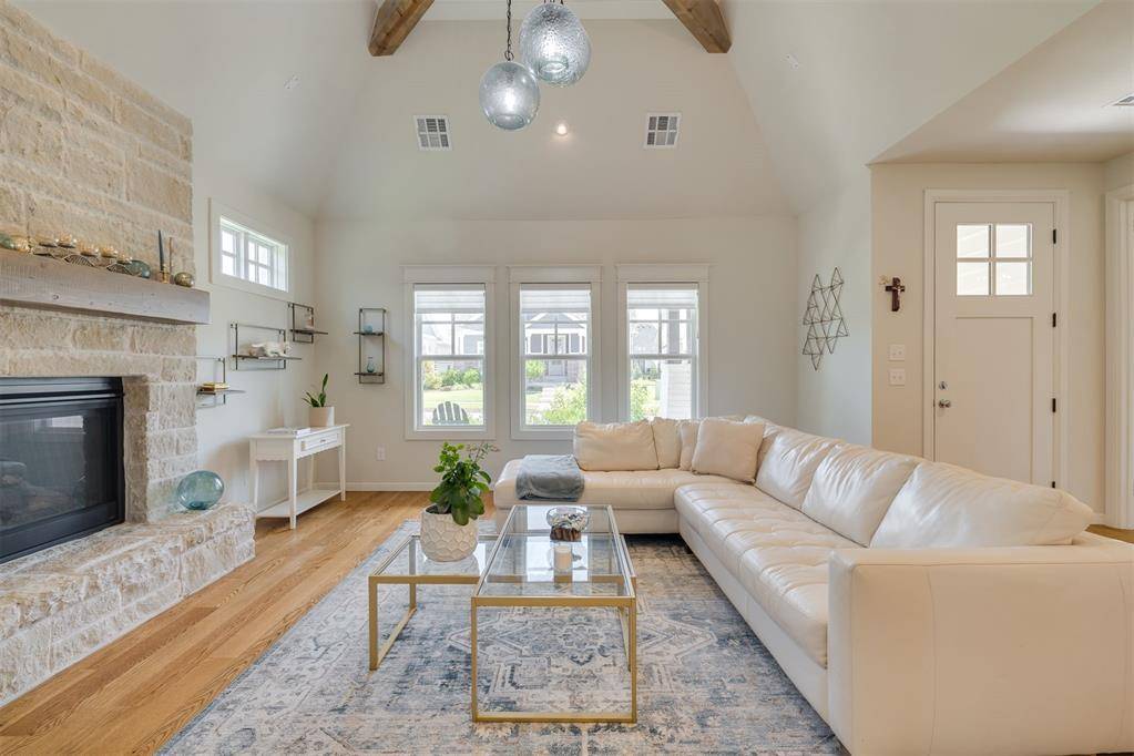 Edmond, OK 73034,1825 Plaza District DR
