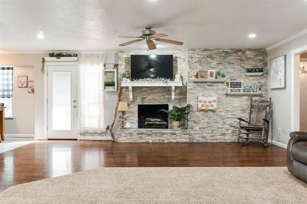 Yukon, OK 73099,117 W Meade DR