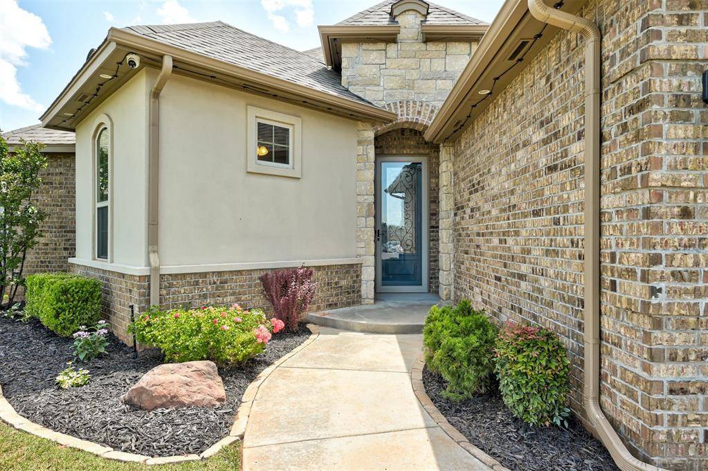 Mustang, OK 73064,4600 Kentucky Ridge DR