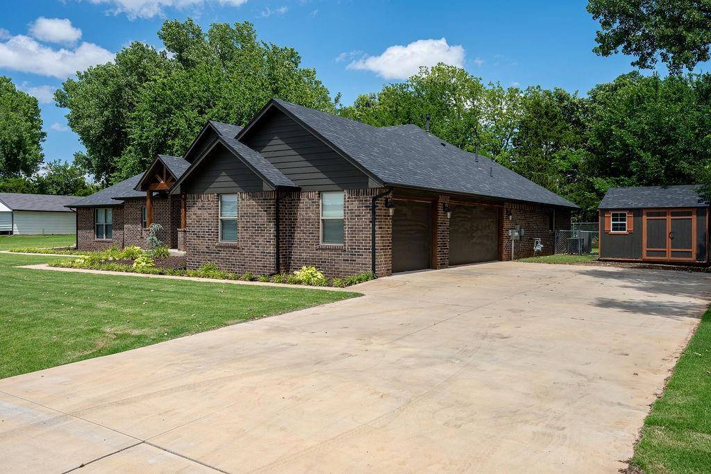 Mustang, OK 73064,224 N Richard TER