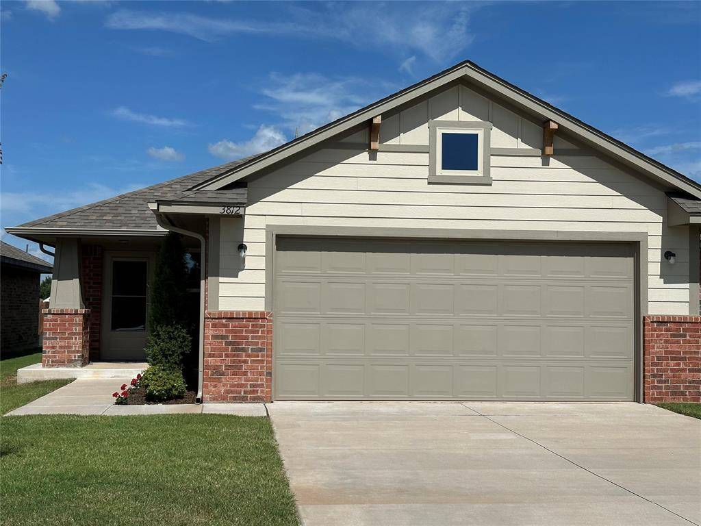 Moore, OK 73160,3812 Central Park DR
