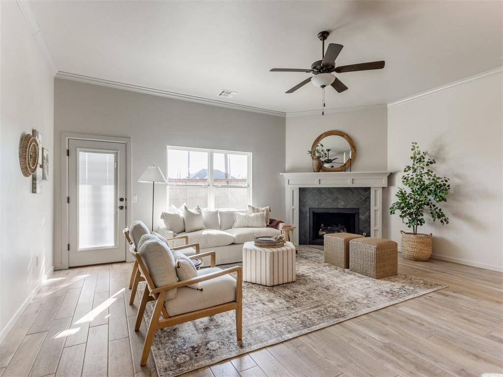 Yukon, OK 73099,11700 SW 15th TER
