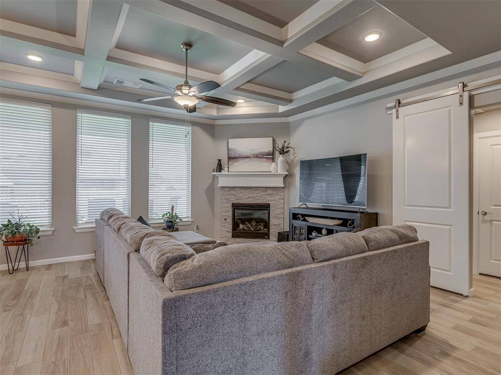 Yukon, OK 73099,10101 NW 137th ST