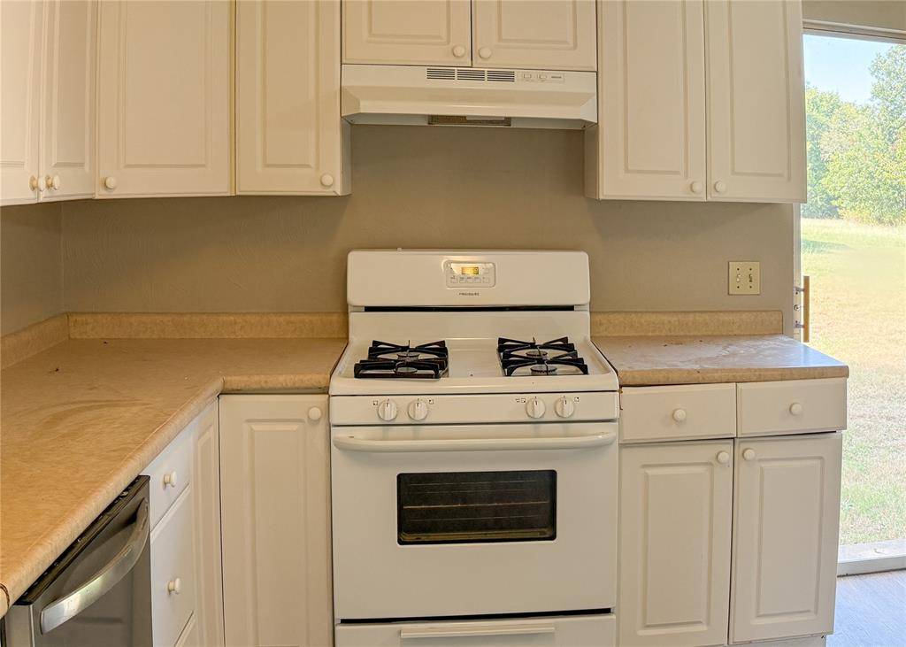 Edmond, OK 73003,817 S Kelly ST