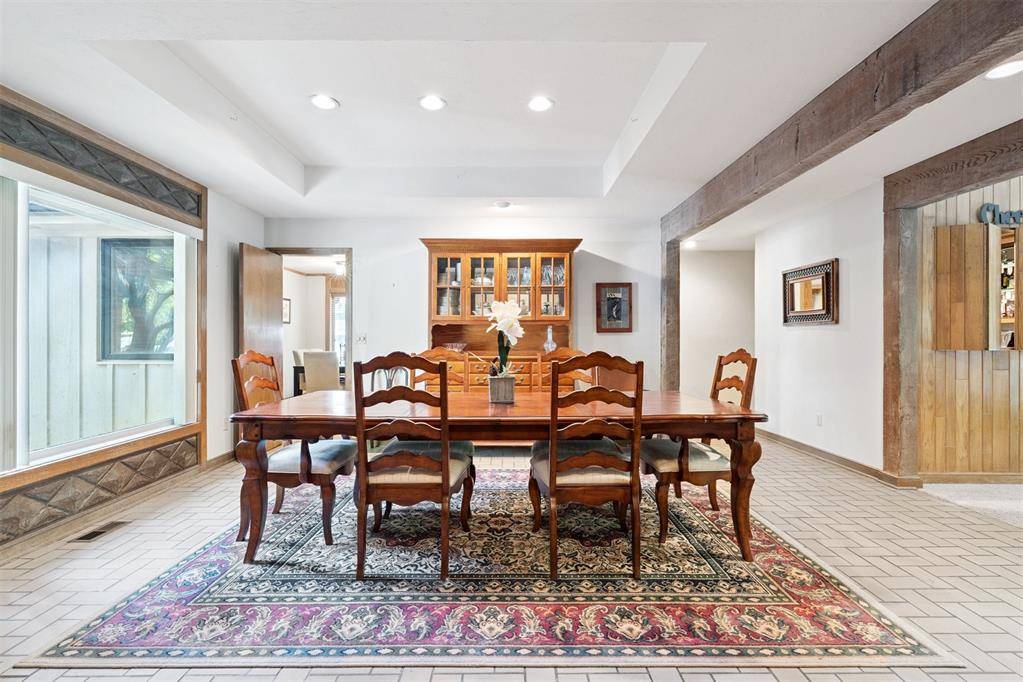 Edmond, OK 73034,611 Sunny Brook DR