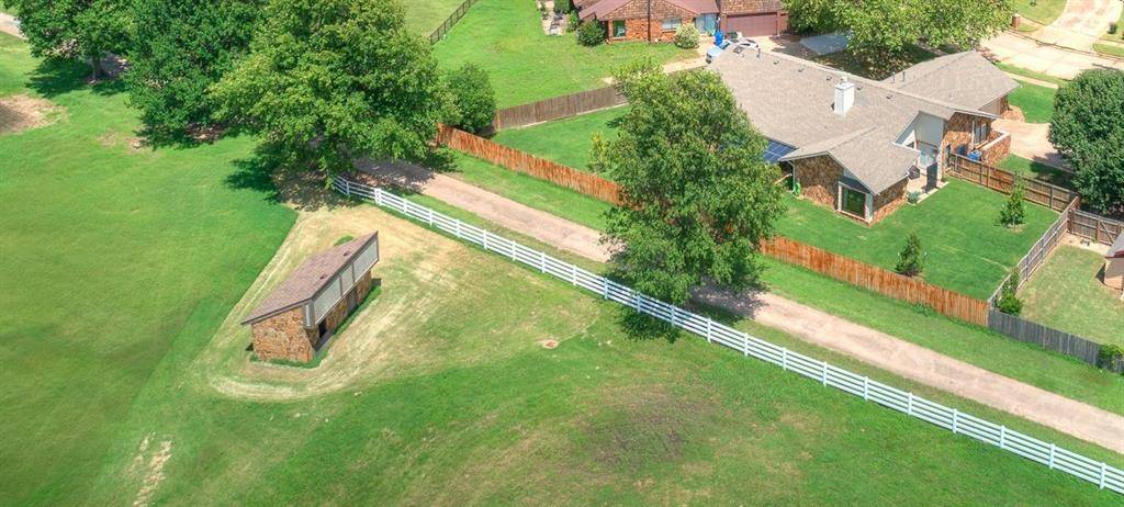 Norman, OK 73072,2118 Saddleback BLVD