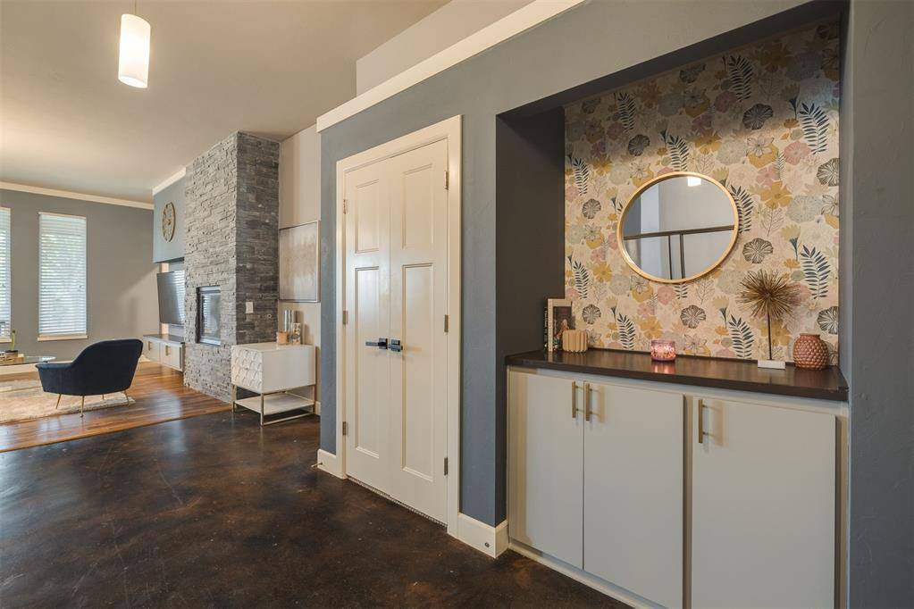 Edmond, OK 73012,17404 White Hawk DR