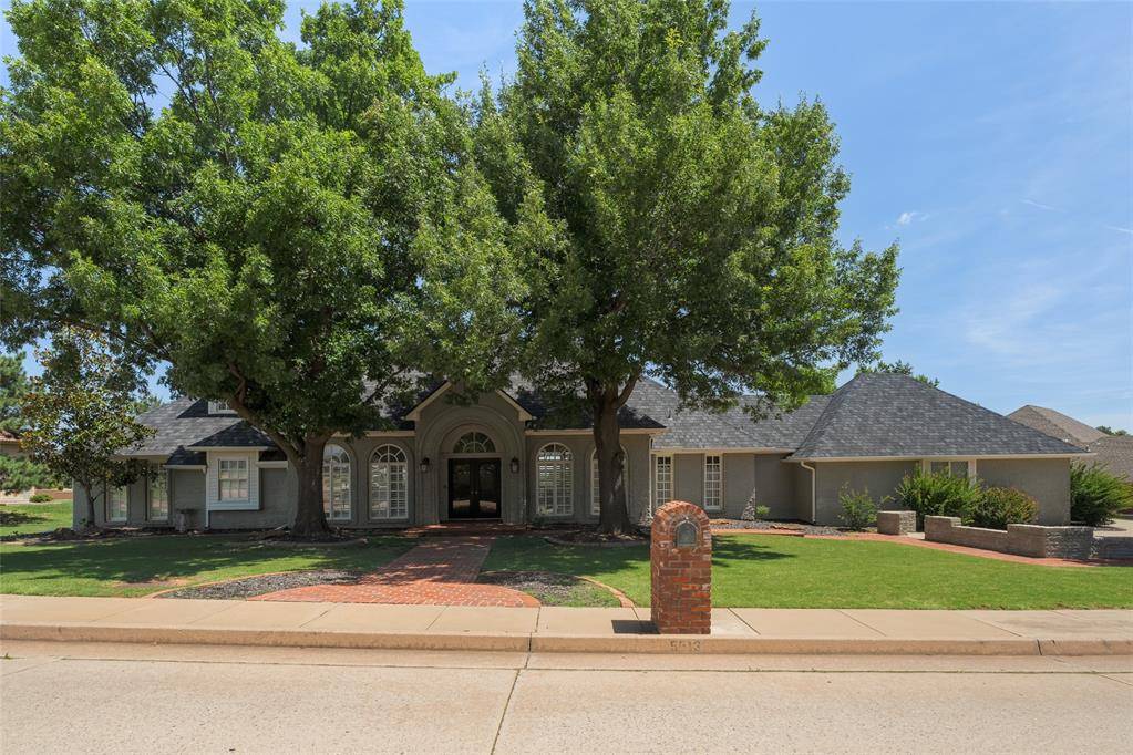 Edmond, OK 73025,5613 Oak Tree RD